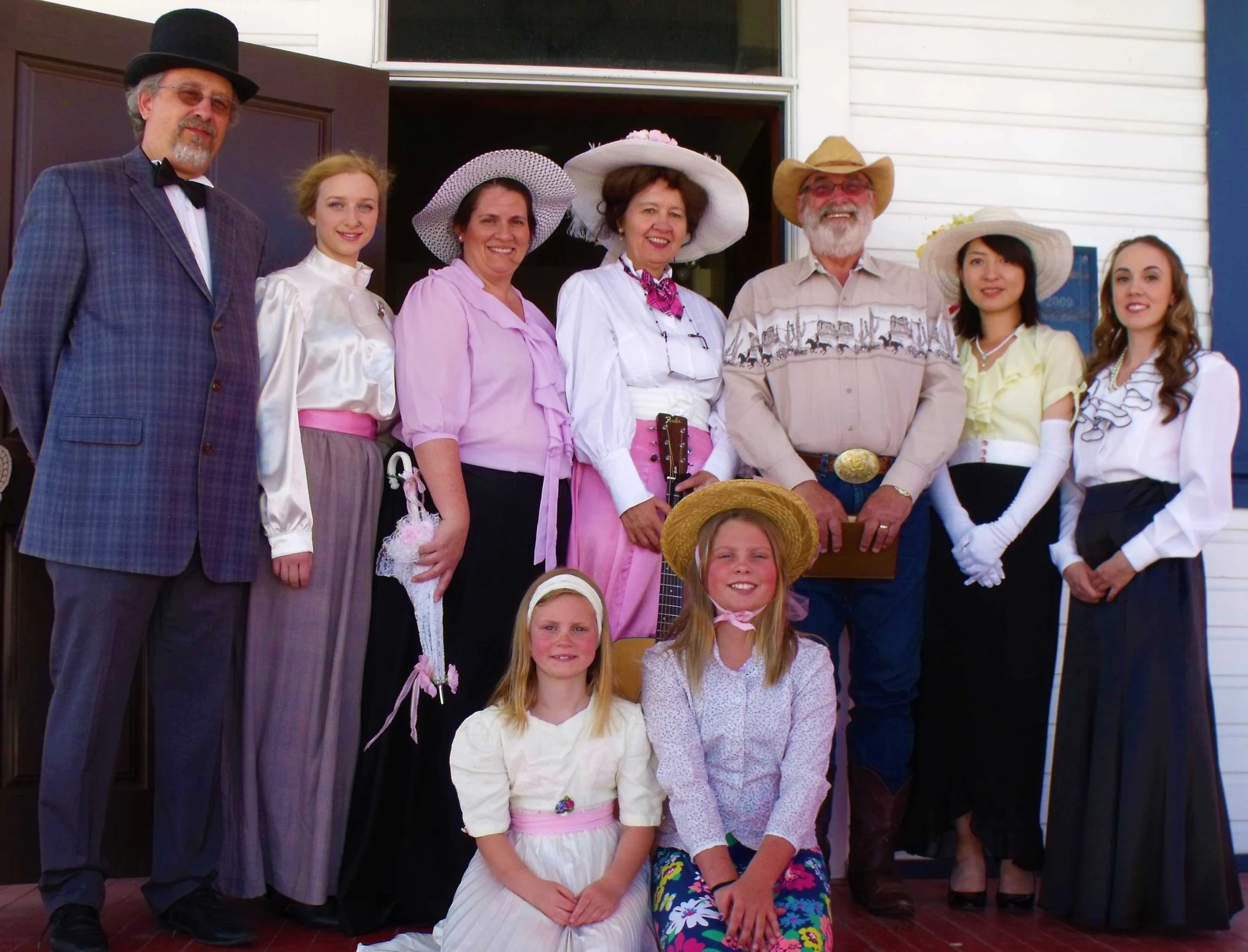 Performers & Volunteers