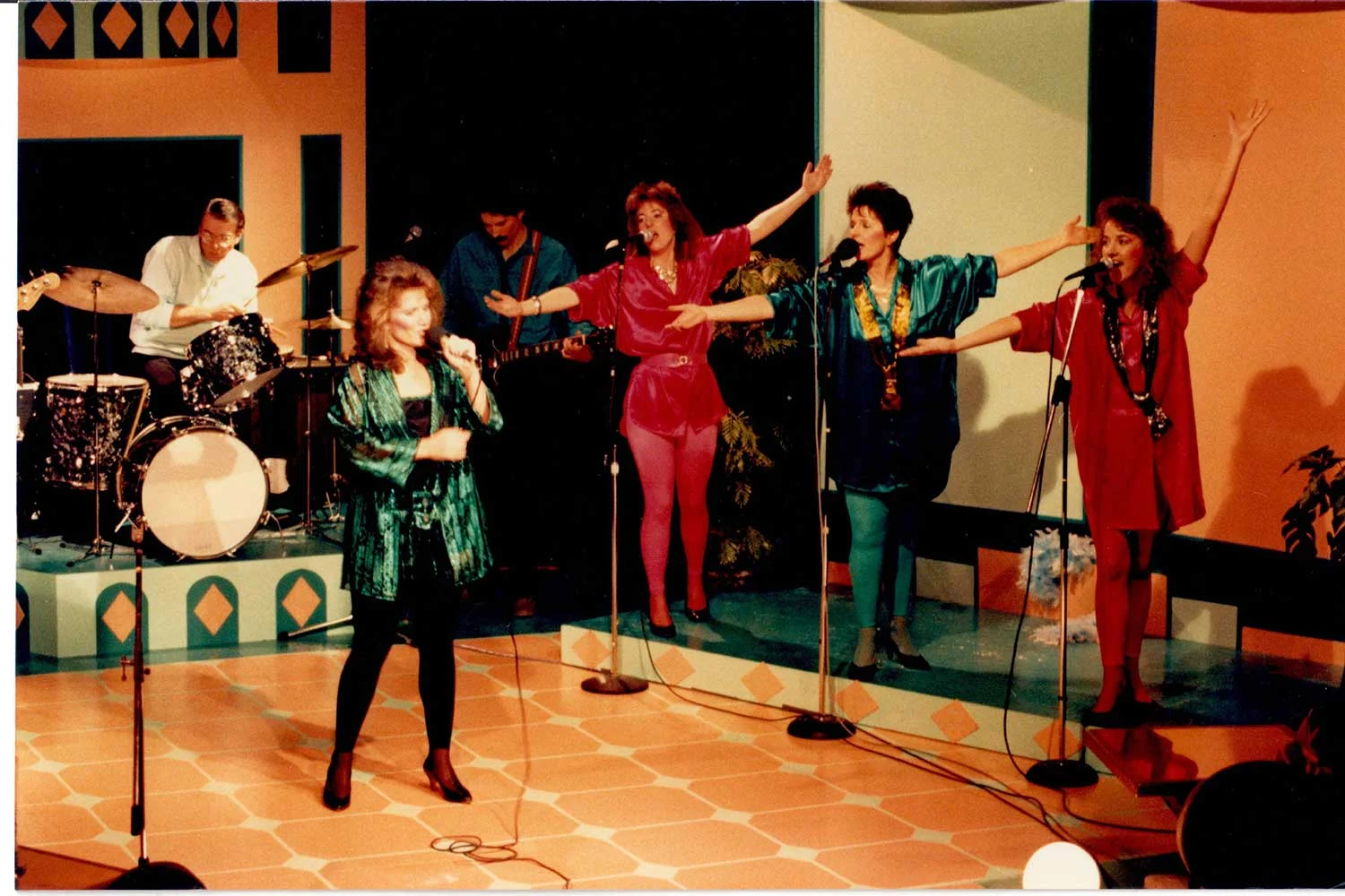 Patricia,Kim, Jim, Stan, Bob