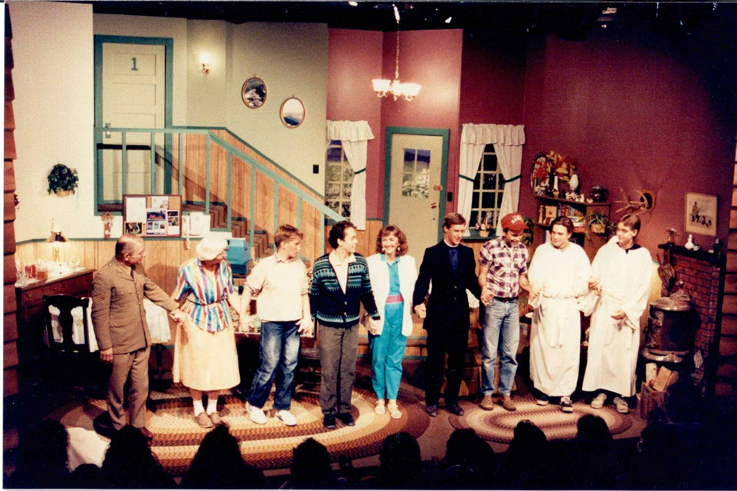 Cast Tableau – Curtain Call