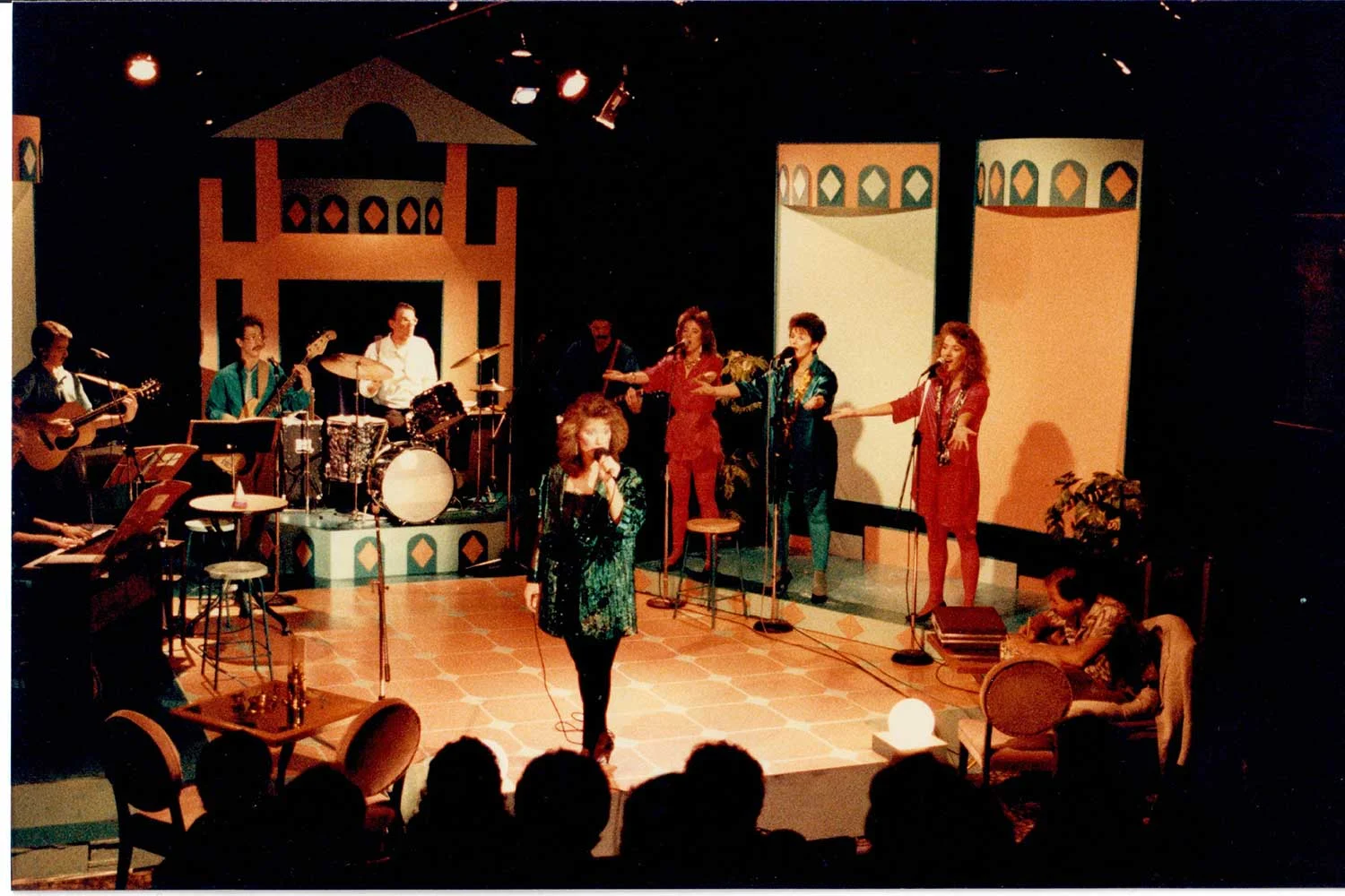 Band, Back Up and Jacqollyne in lead